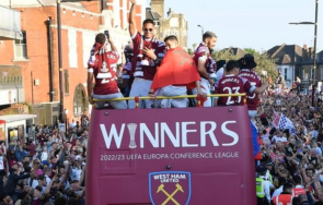 луда радост лондон трофея уест хем