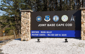 сащ повдигнати обвинения военнослужещ разгласяване секретни документи