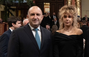 чрд президентът радев става години дъщеря поздрави