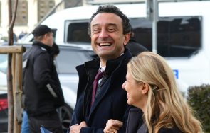 шуробаджанащина семейство лорер незаменим кадър всяка власт