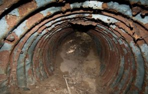 строителни работи берлин откриха тунел бягство студената война