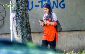 0820 горещо пик хормоните лена бушуват разголи среща симпатизанти снимка