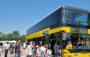двуетажни автобуси тръгват направленията парк врана банкя