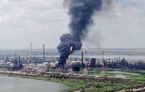 взрив румънска петролна рафинерия брега черно море видео