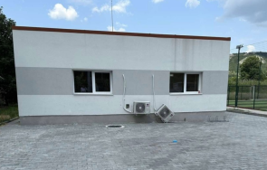 вандали посегнаха новата неизползвана сграда бърза помощ провадия