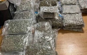 удар хванаха почти 100 кила марихуана лесово дрогата натъпкана яхта снимки видео