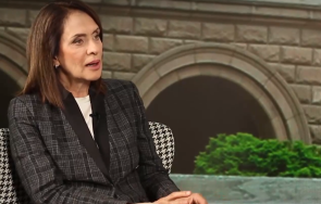 надежда нейнски управляващите една лодка