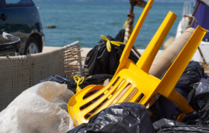 купища фасове пластмаса буна траката варненското езеро