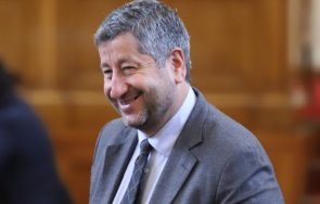 христо иванов обяснителен режим съвместното управление гласят лорер шеф бнб