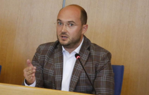 председателят столичния общински съвет подаде сигнал сдвр отсичане дървета