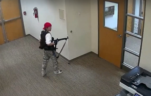 безразборна стрелба тълпа тексас убити ранени