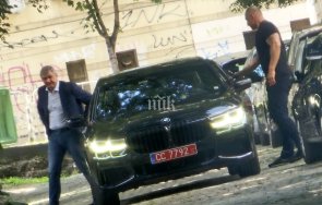 извънредно пик изненадващо посещение чаталджа олигархът пламен бобоков тайна среща кирил петков снимки