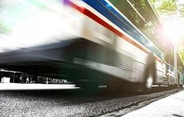 хванаха непълнолетните хвърляли камъни автобус работници софийско