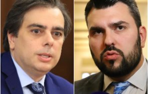 пик асен василев изнерви георг георгиев време изслушване комисията кирил петков видео