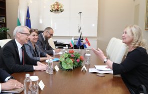 денков срещна посланиците хърватия италия заради шенген