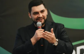 почина разработчикът шпионския софтуер путин