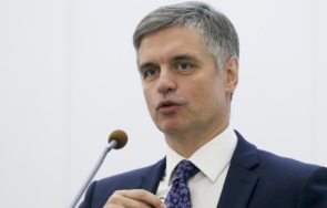 зеленски уволни посланика великобритания