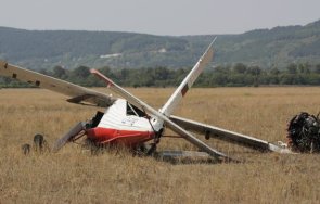 извънредно малък самолет паднал раднево загинал