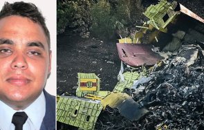 гръцкият парламент осинови нероденото дете единия пилотите загинали гасенето пожарите