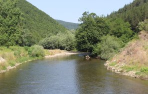 внимание опасност наводнения преливане реките искър марица места