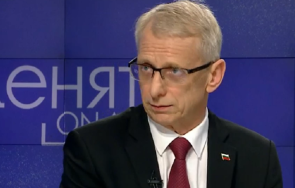 денков клати уйдурмата умерен оптимист съм премиерска ротация