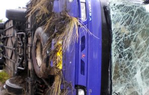 деца тежко ранени инцидент автобус айдахо снимка