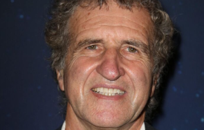 известен водещ двама души загинаха самолетна катастрофа франция