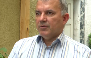 активни потребители ревизираха плажа два екстремно мръсни