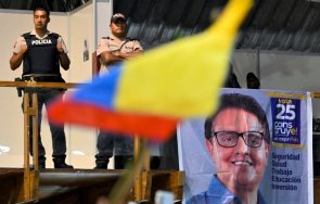 брутално политическо убийство еквадор избира президент