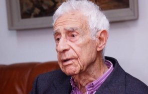 тъга почина големият български писател виктор барух