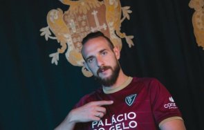 стивън петков пак смени клуба португалия