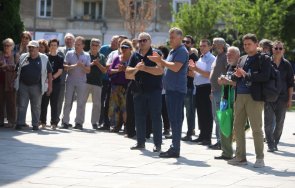 приятели близки простиха николай колев босия