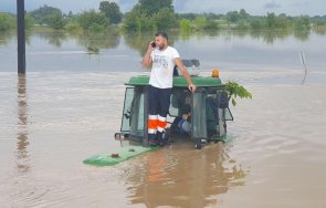 наводненията гърция изправена хуманитарна катастрофа снимки