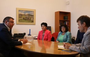 скандал парите болници проф костадин ангелов събра спешно нзок блс