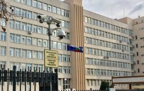 данс потвърди гонят руснак двама граждани беларус застрашили националната сигурност