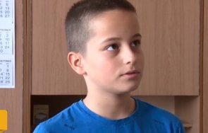 петокласник намери изгубен портфейл върна притежателя