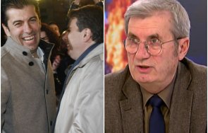 циркът пълен поиска оставката собствен министър опълчил денков