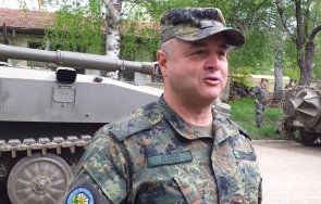 ген майор деян дешков въоръжението сухопътните войски нищо предоставяно украйна