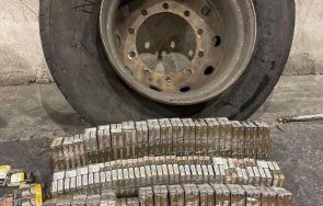 контрабандни цигари резервните гуми камион откриха гкпп лесово снимки