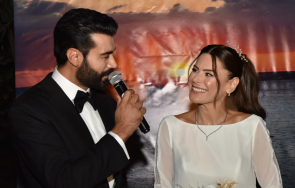 турски актьор ожени българката албена снимка