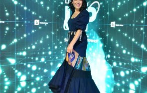 деси стоянова свали халката