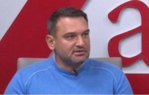 гърми скандал избраха тихомълком шеф леката атлетика изгонен герб бивш депутат син спонсор промяната