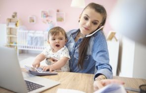 жените майчинство прехвърлят отпуск бащите бабите дядовците