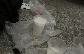 полицията бургас арестува годишна жена голямо количество метамфетамин