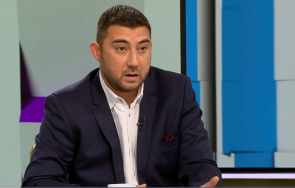 контрера ноември моделът сглобката прехвърли ниво софия независимо кмет