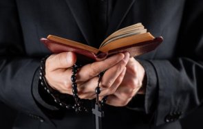 попът педофил свиленград остава ареста