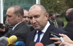 първо пик радев остра атака сглобката управляващите обявиха война продават тъмно лукойл посегнаха нашия европейски партньор унгария обновена