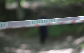 жестоко убийство мъж пазар ареста криминално проявеният син