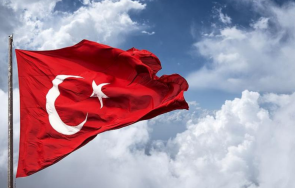 два турски самолета хуманитарни помощи газа заминаха египет