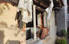 жестоко убийство мъж пазар ареста криминално проявеният син